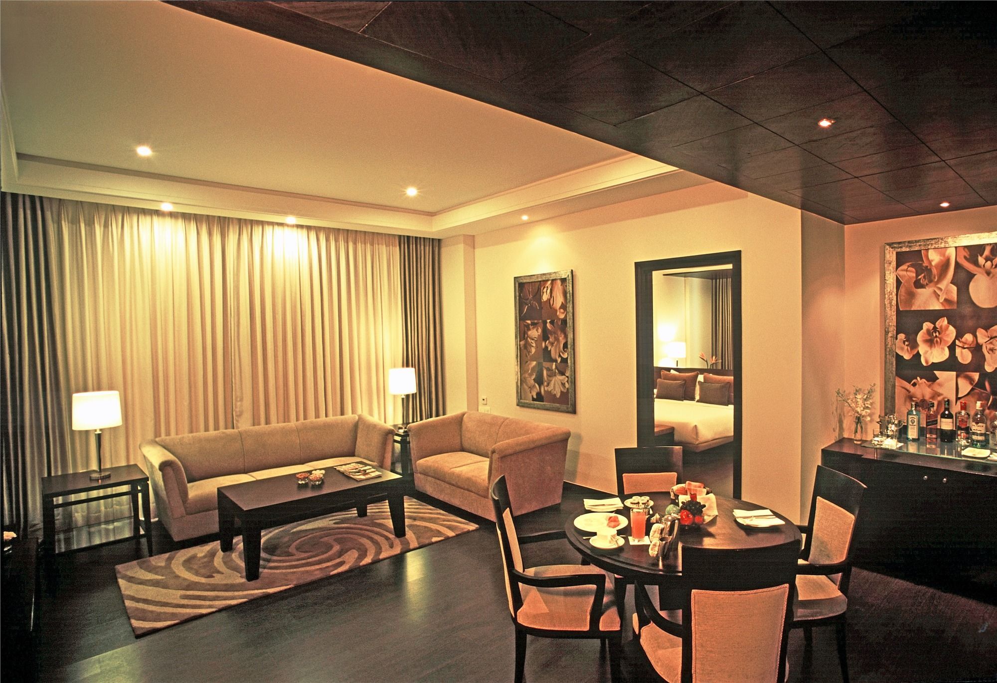 Radisson Noida Hotel Exterior photo